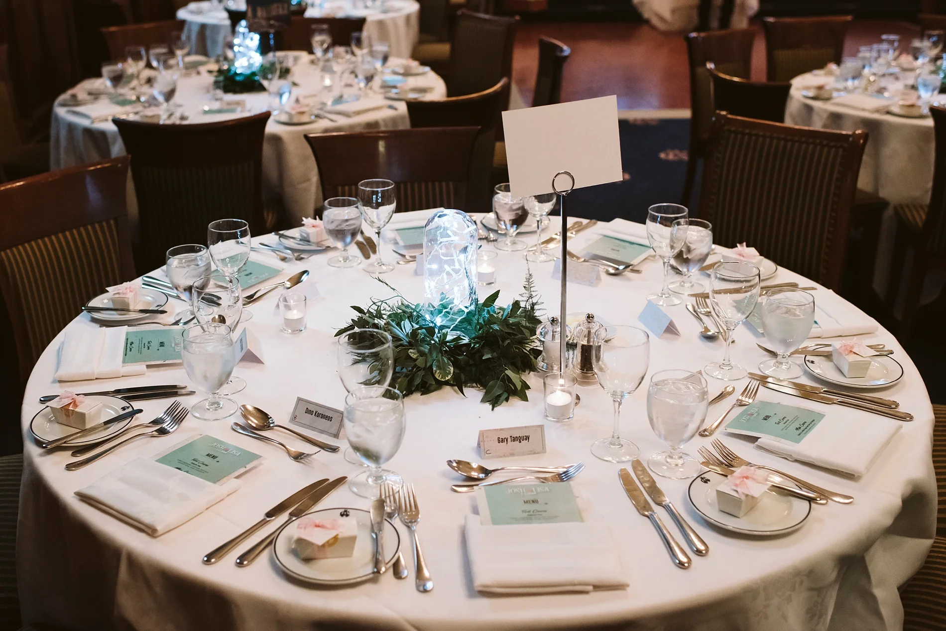 Toronto_Wedding_Photographer_Albany_Club_0076.jpg