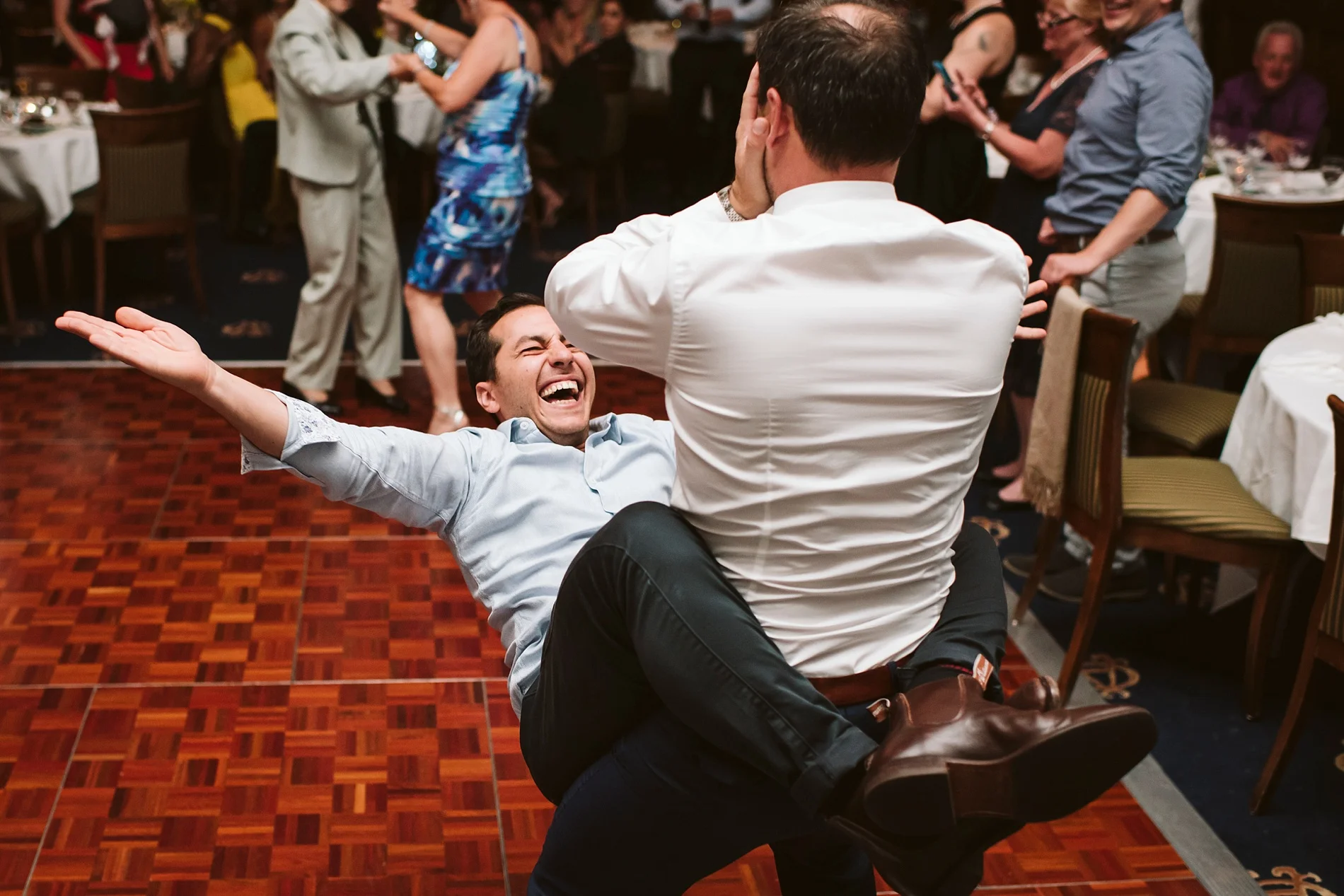 Toronto_Wedding_Photographer_Albany_Club_0106.jpg