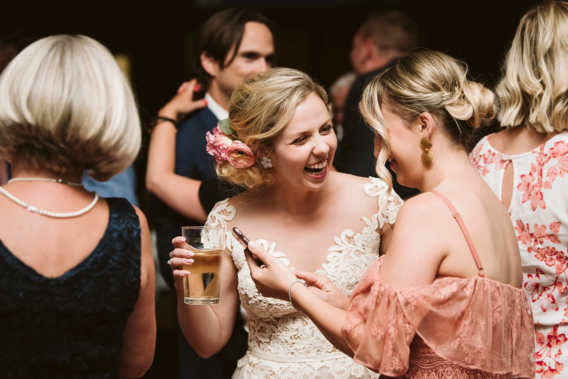 Toronto_Wedding_Photographer_Albany_Club_0110.jpg