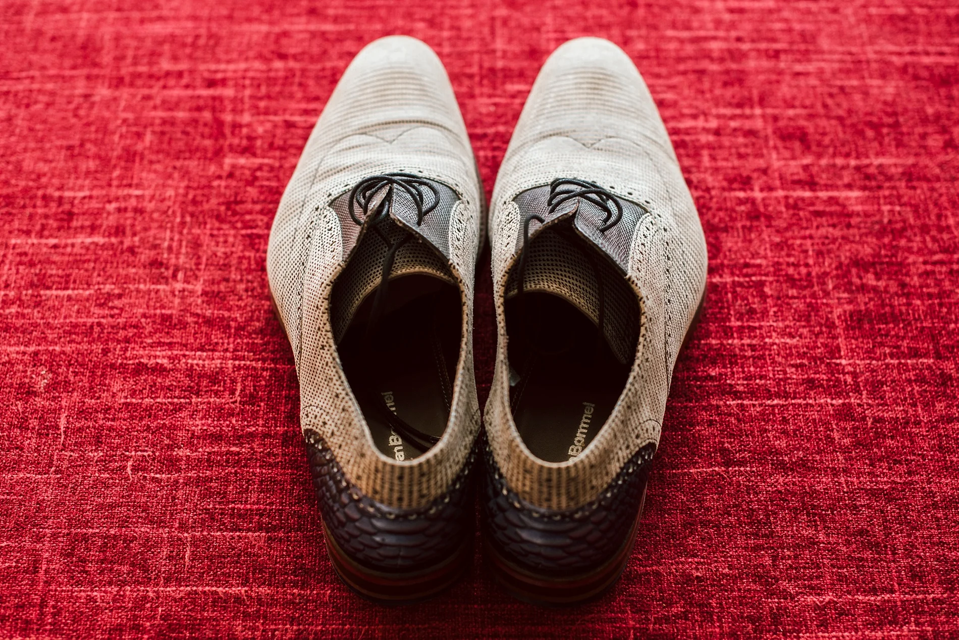 Portugal_Destination_Wedding_Photographer_Lisbon013.jpg