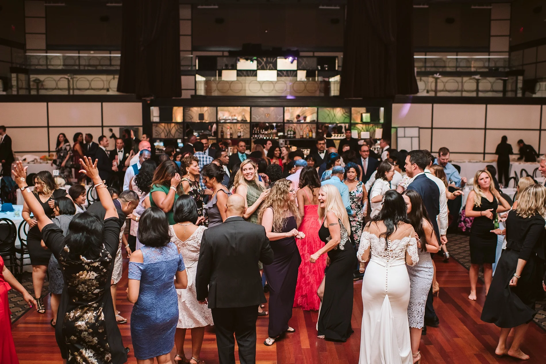 Eglington_Grand_Wedding_Photographer_0121.jpg