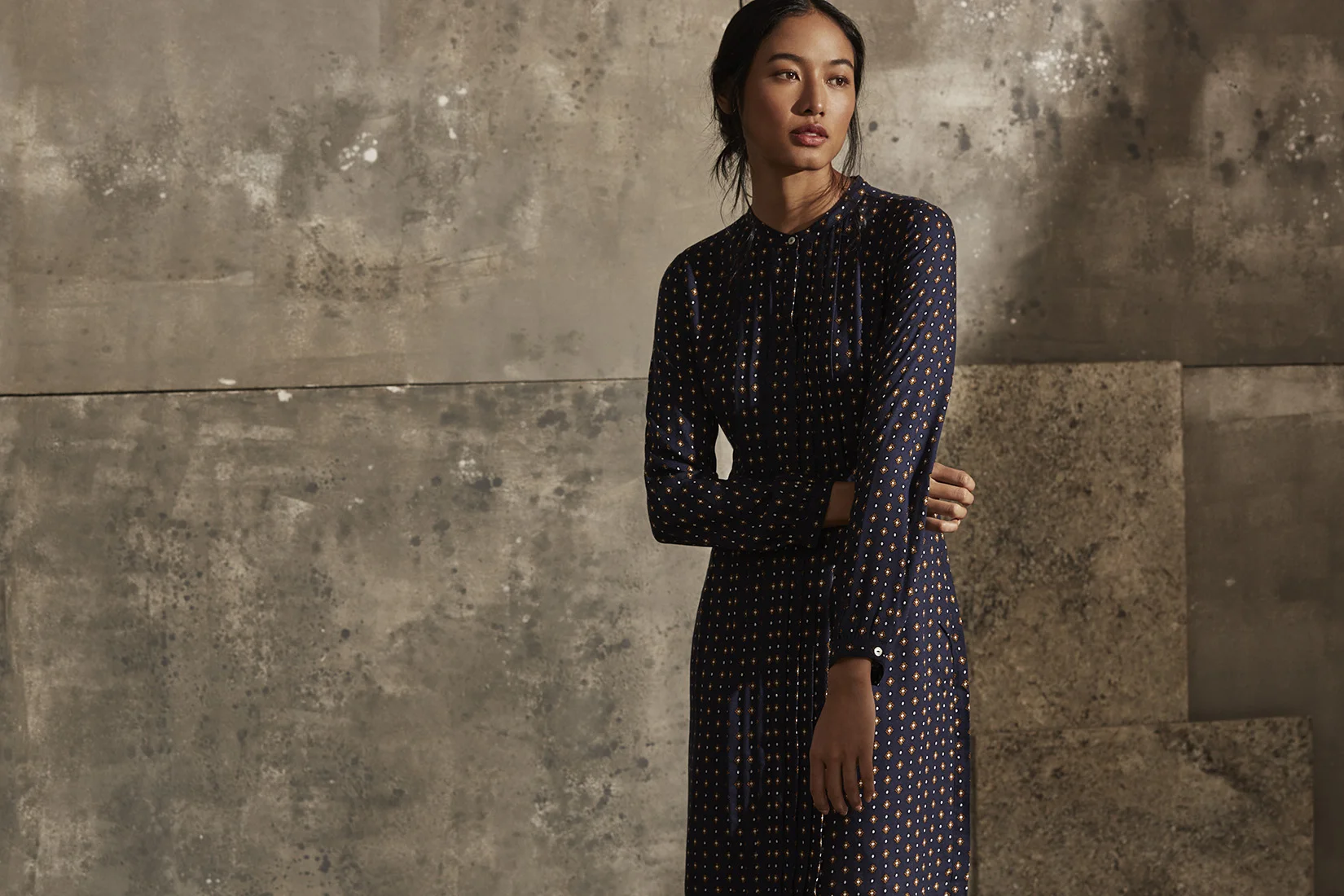 Van Heusen - Day 311179.jpg