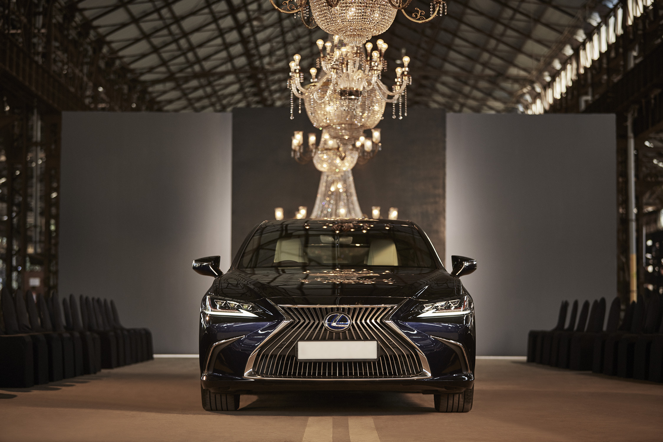 LEXUS - Falguni Shane4569.jpg