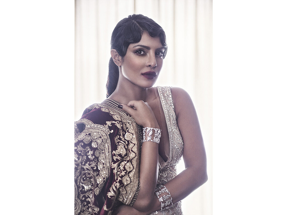 Hasper's+Bazaar+Bride+-+Priyanka+Chopra5440_900.jpg