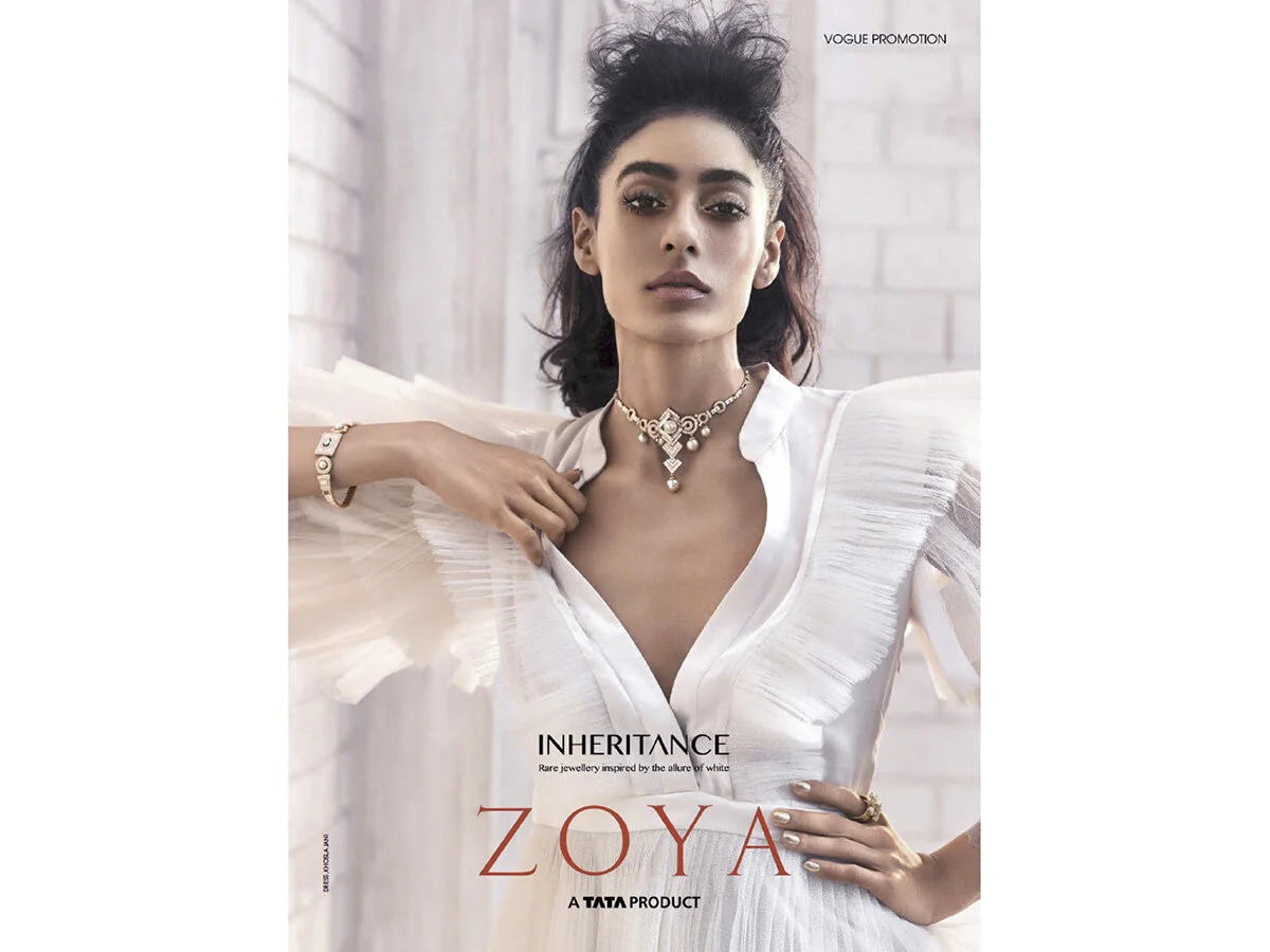Vogue+++Zoya+1_900.jpg