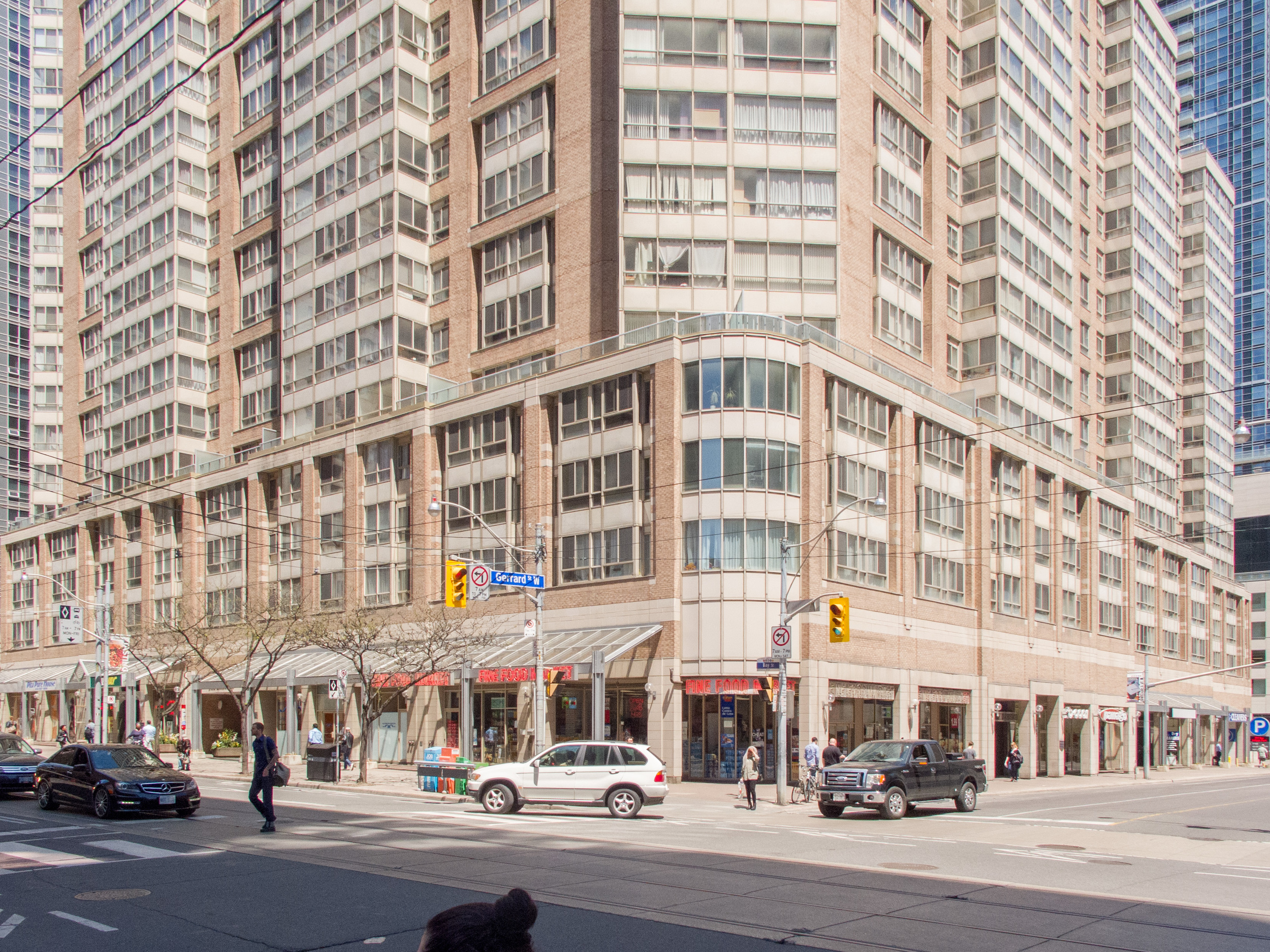The Liberties Building, Gerrard Street and Bay Street