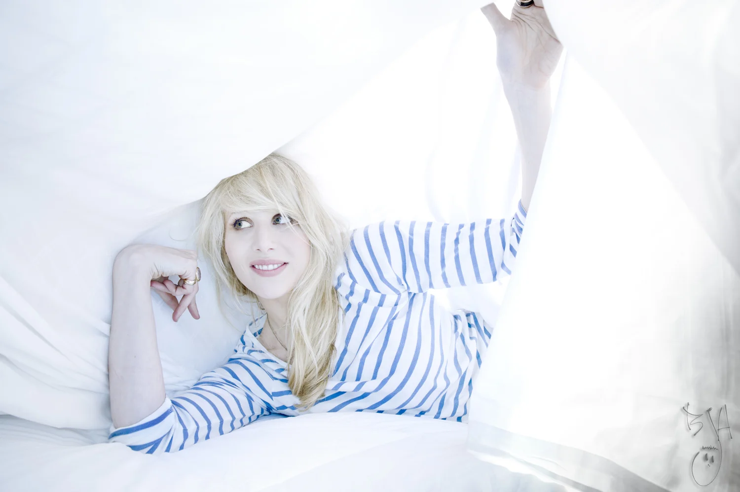 Lucy Punch - Actress