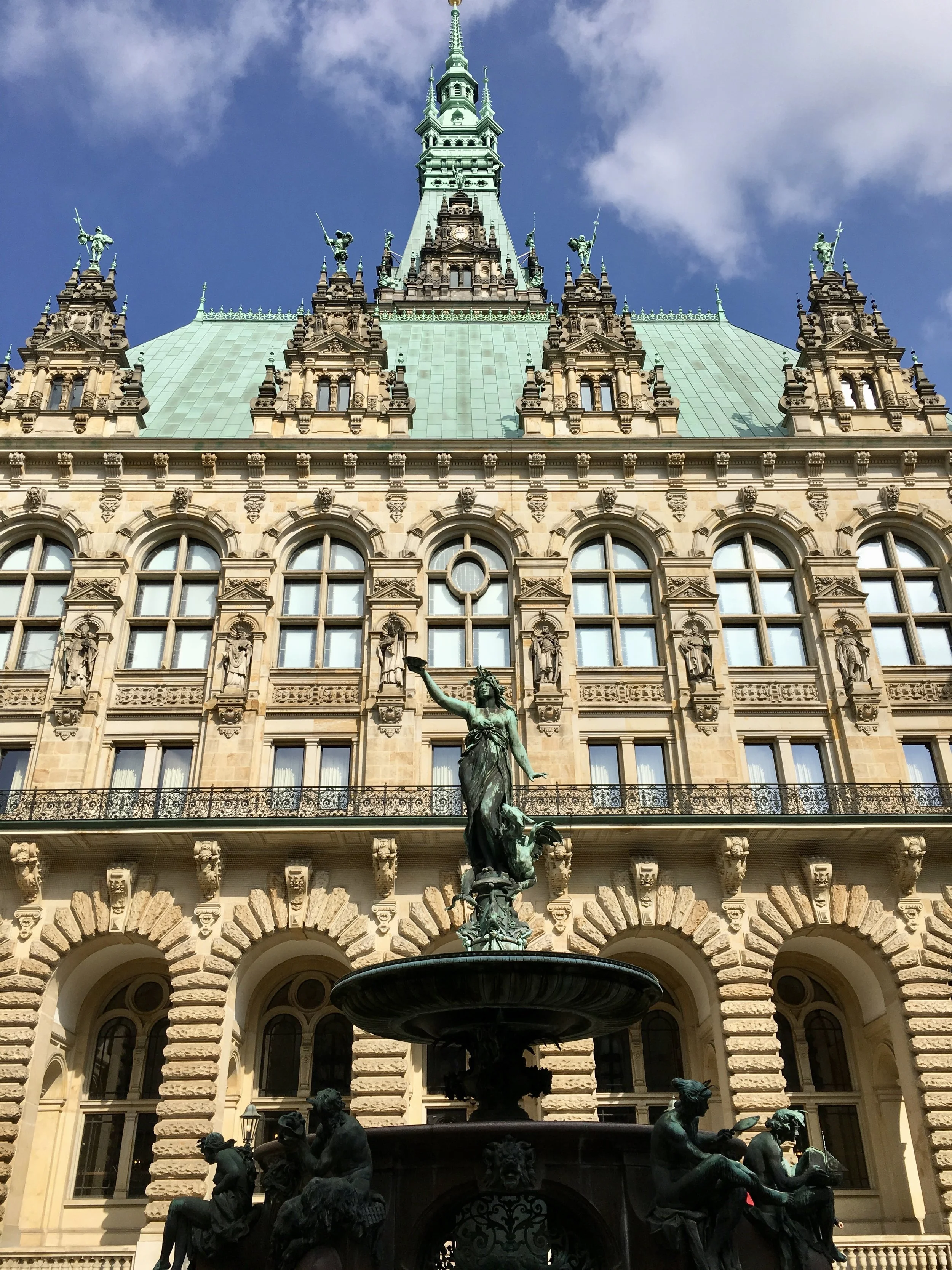 The impressive Rathaus, or City Hall
