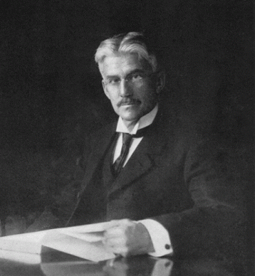 Alfred Munsell (circa 1905) a landscape painter and gifted standardizer of color notation in the early days of industrial color.