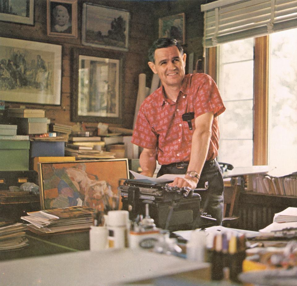Walt Reed in his studio in Westport, Connecticut. Courtesy of the Walt Reed Facebook page. 