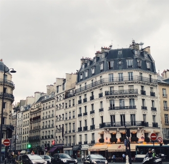 That’s the cafe Le Saint-Germain tucked into a breathtaking example of building architecture in Paris.