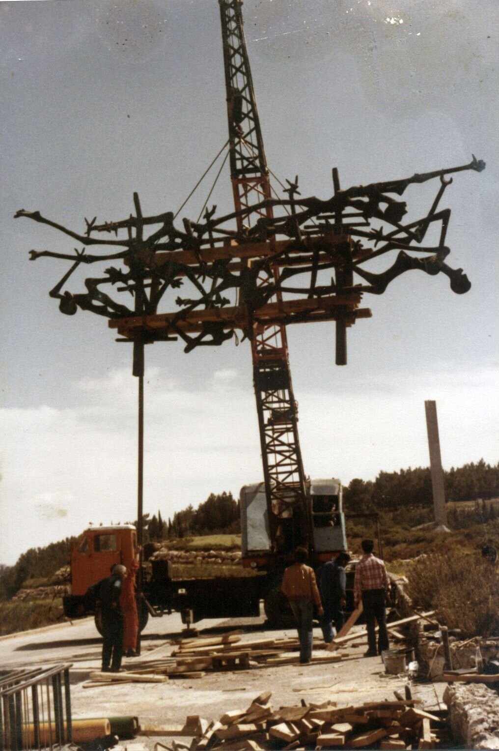 Yad Vashem 1.jpg