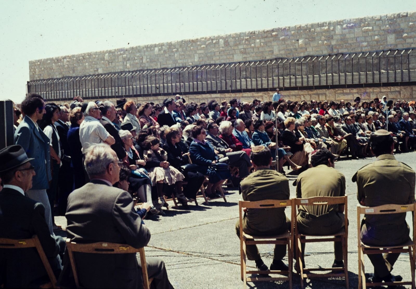 Yad Vashem 2.jpg