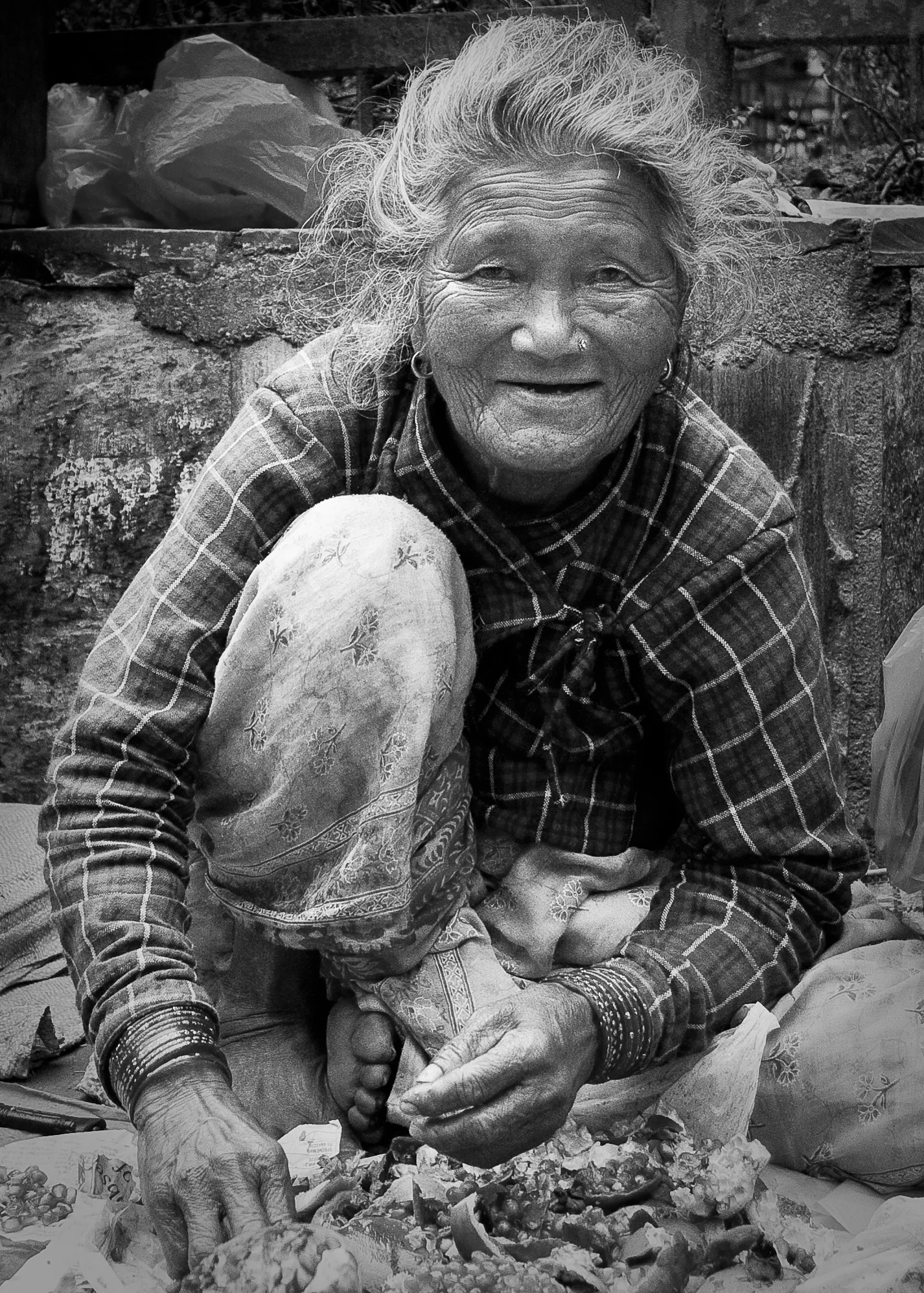 Fruit lady BW 5x7.jpg