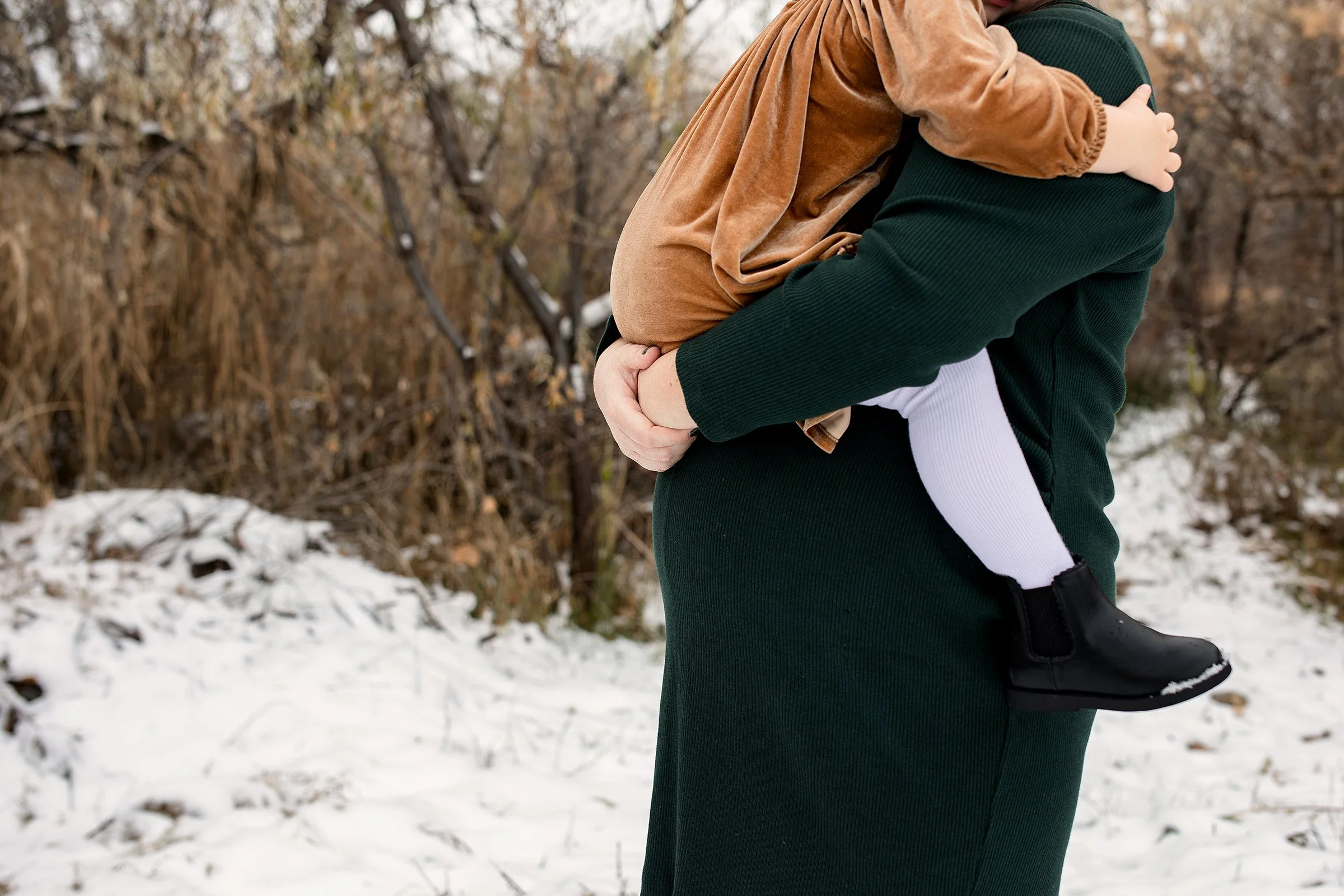 Montrose + Maternity + Photographer
