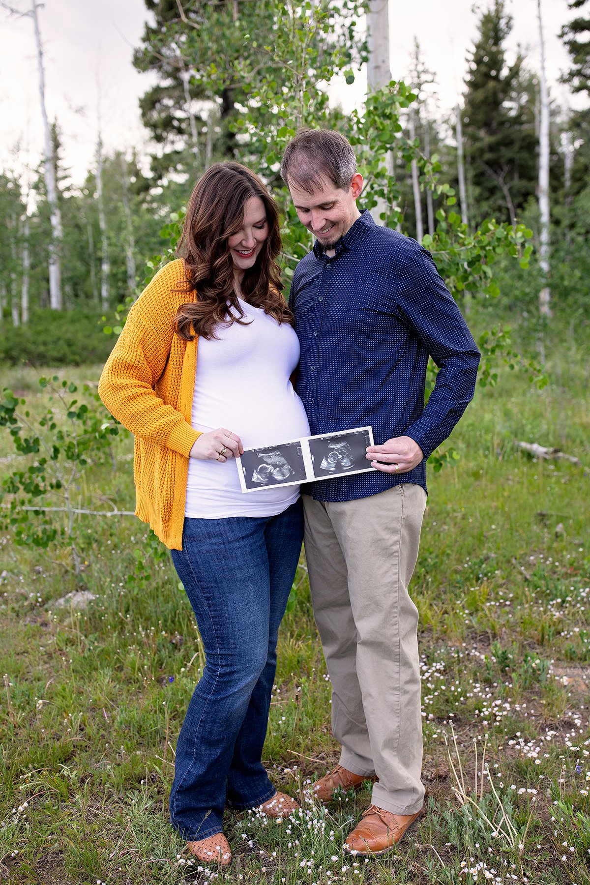 Montrose + Maternity + Photographer