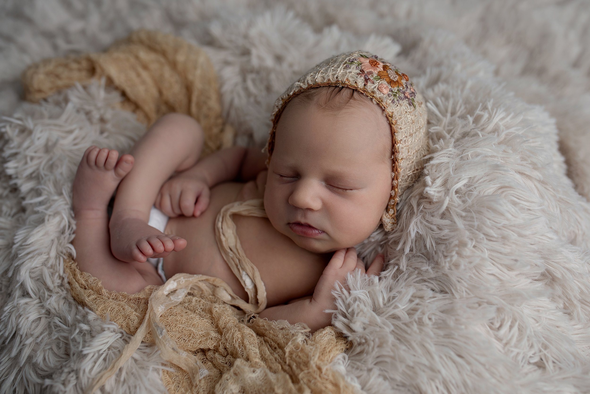 Montrose + Newborn + Photographer