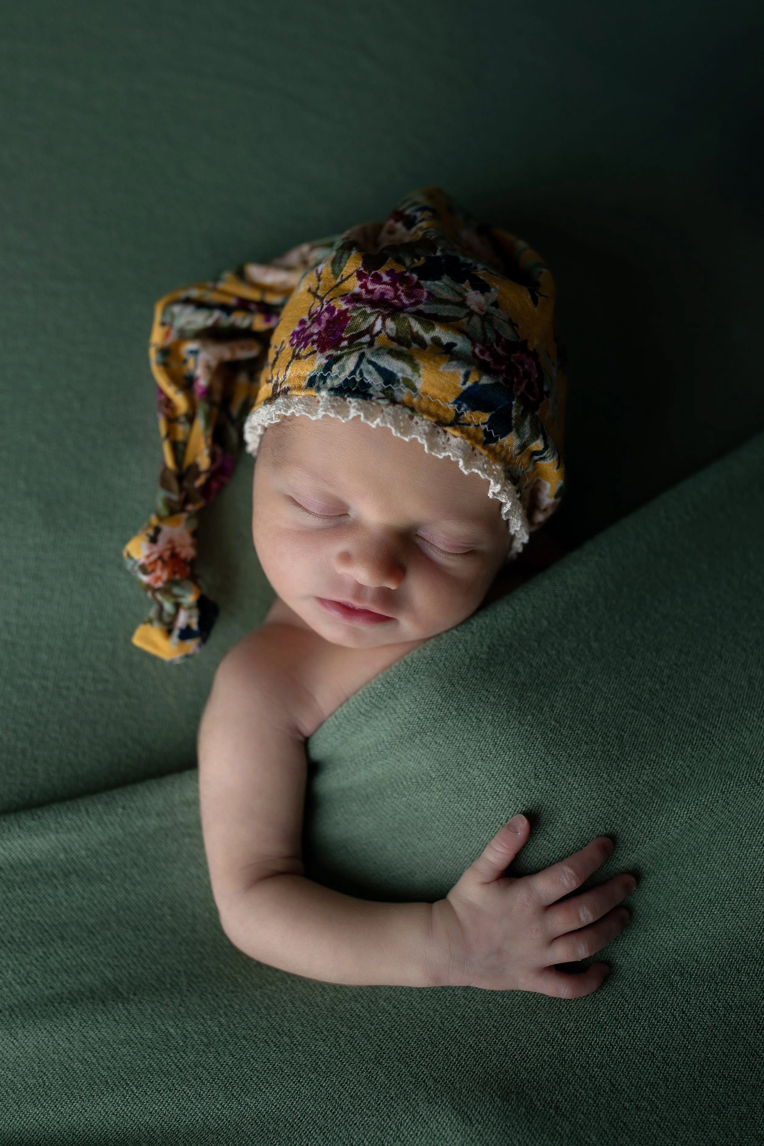 Montrose + Newborn + Photographer
