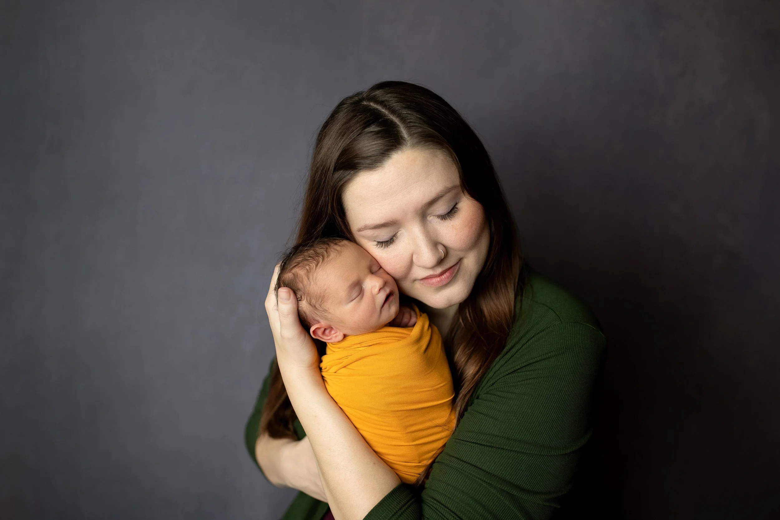 Montrose + Newborn + Photographer