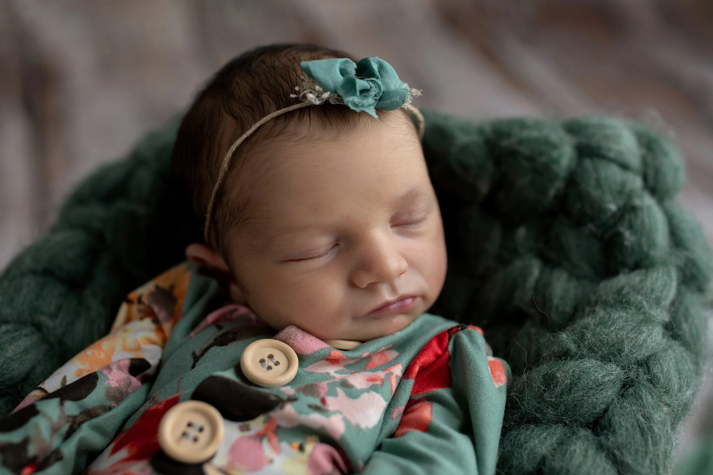 Montrose + Newborn + Photographer