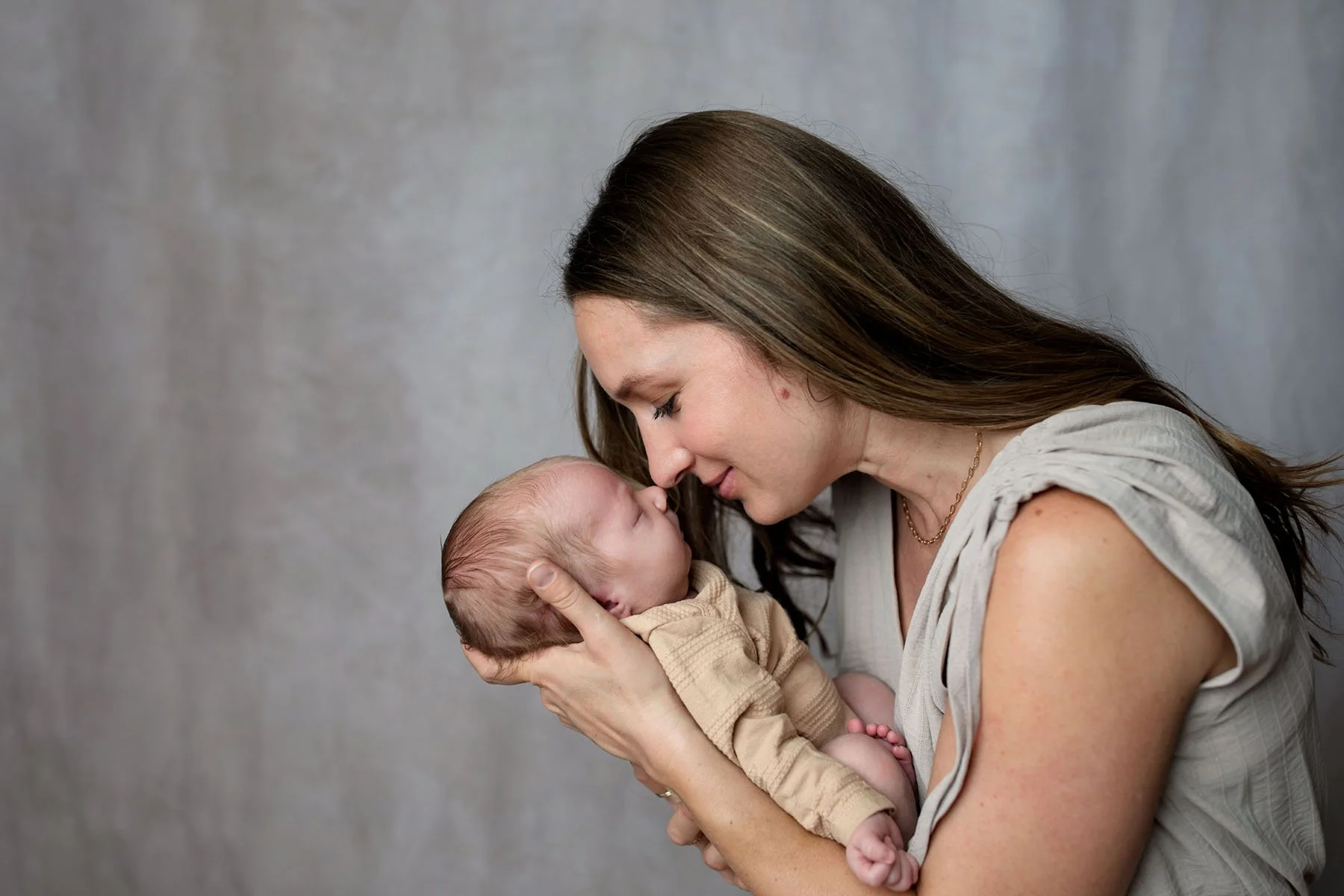Montrose + Newborn + Photographer