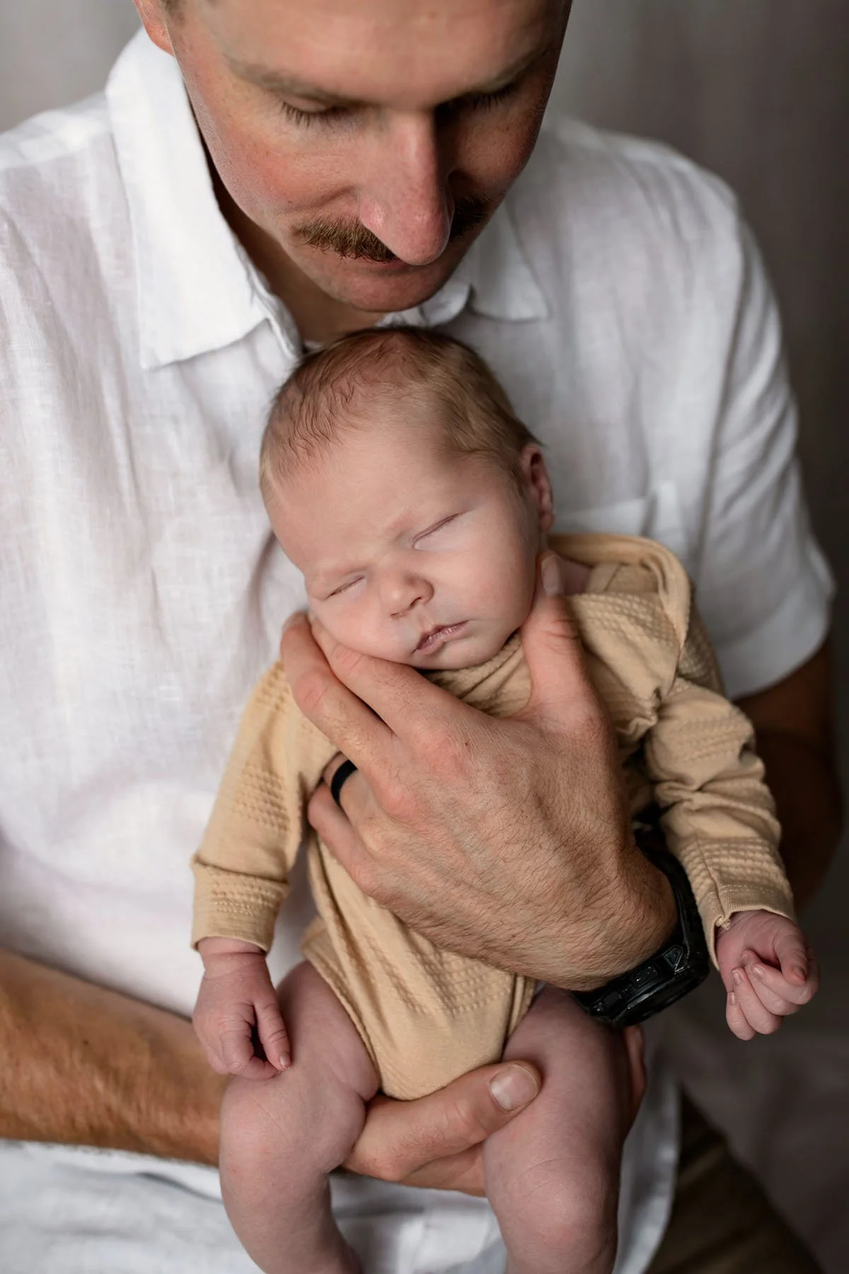 Montrose + Newborn + Photographer