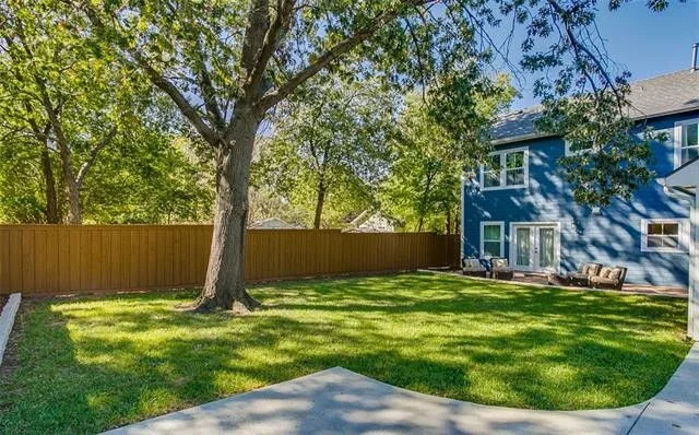 701 Cedar St 3.jpg