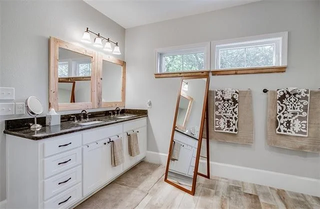 701 Cedar St 25.jpg