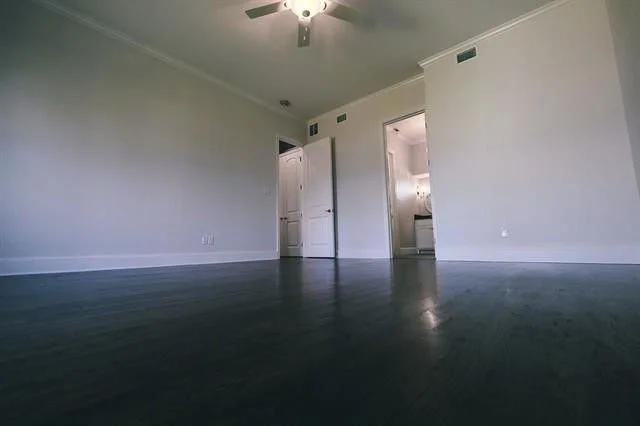 812 Barnes St 16.jpg