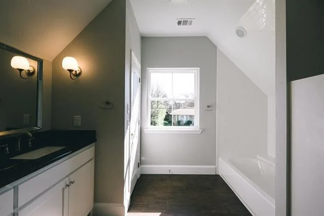 812 Barnes St 32.jpg