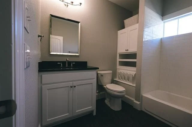 812 Barnes St 36.jpg