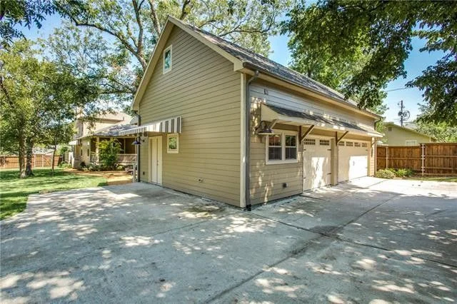 915 Coleman St 30.jpg