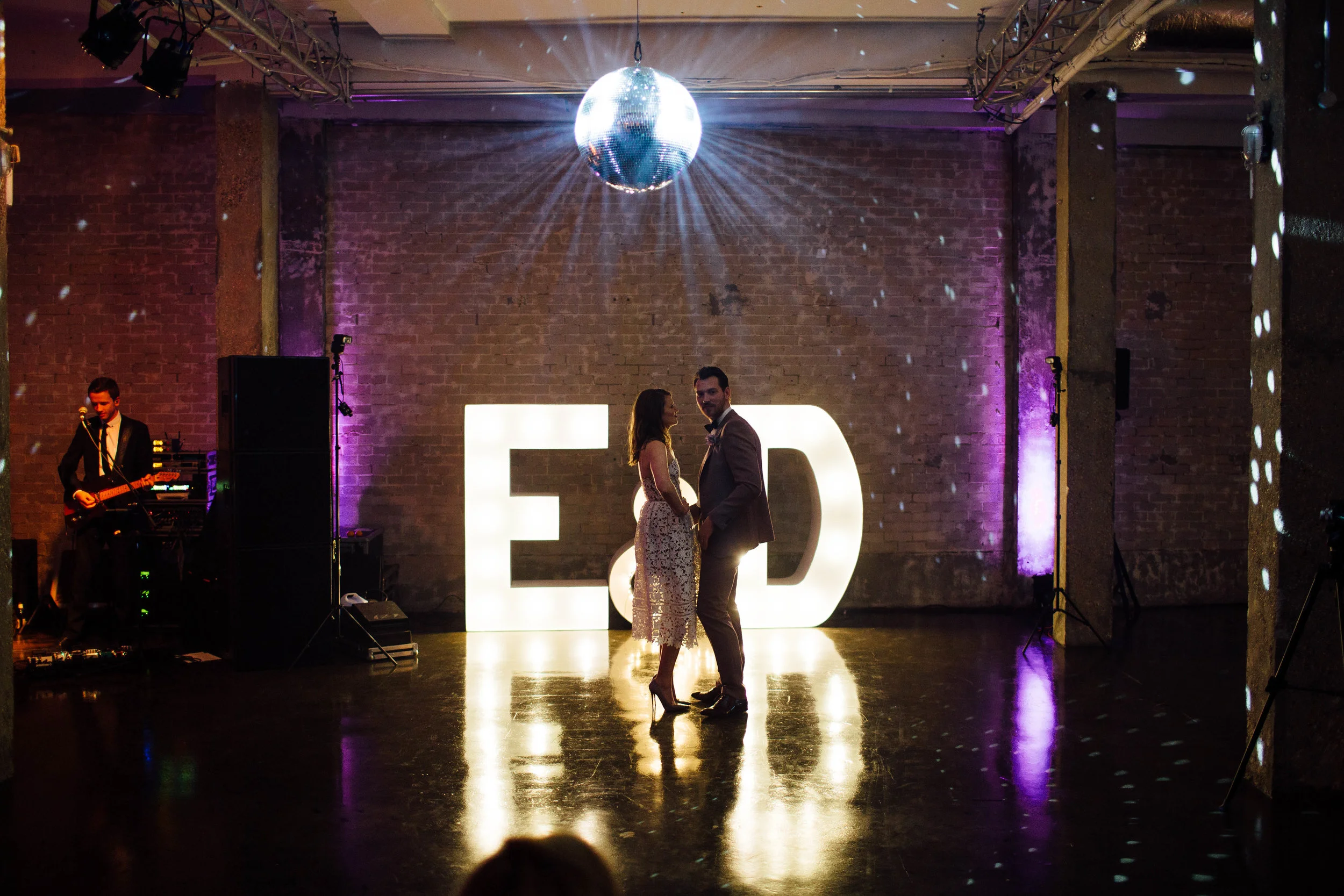 Wedding Production, Wedding band, Light up letters, First dance, Bride & groom, Dita Rosted Events