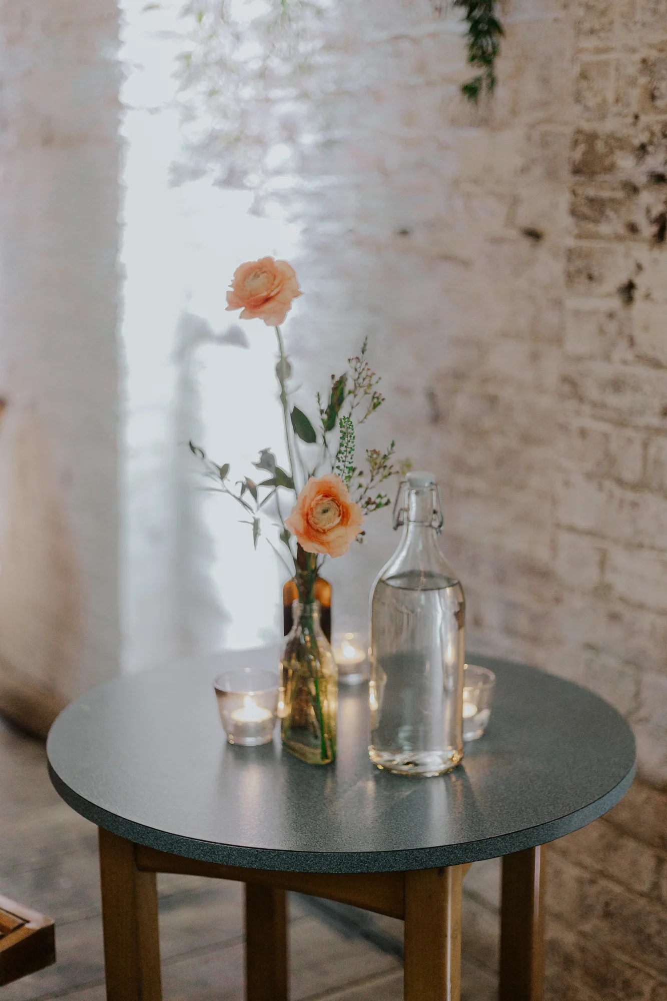 Quirky Venue, Non-traditional wedding planner, London Wedding coordination, Event Bar, Bespoke weddings, Event team, Brixton East 1871 Wedding, Streetfood wedding, informal, Stylish, Worm London
