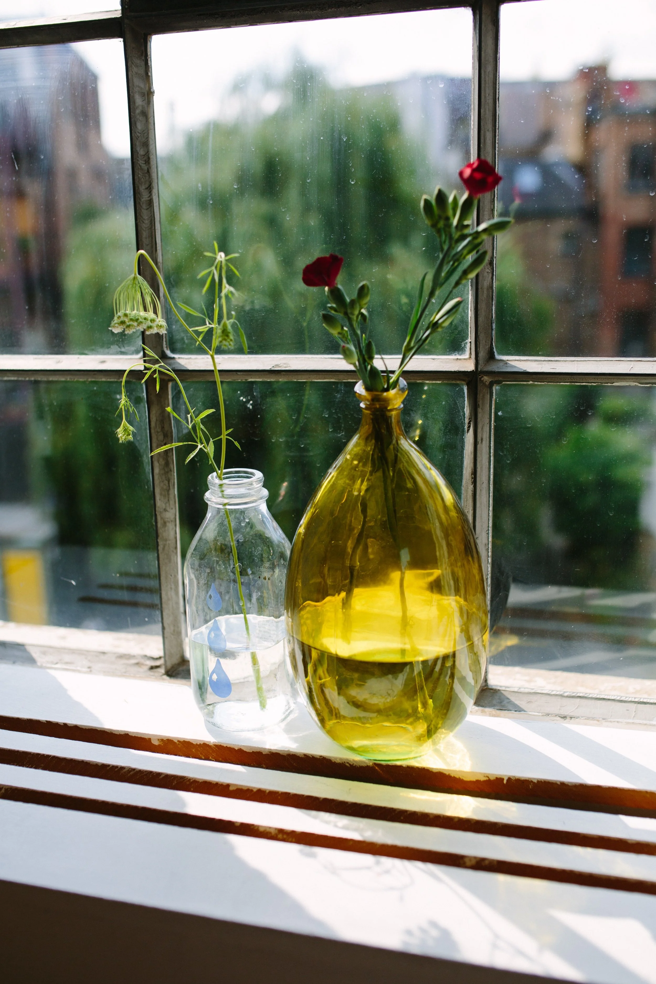 Warehouse Wedding Venue, Non-traditional wedding planner, London Wedding coordination, Event Bar, Bespoke weddings, Shoreditch Wedding, informal, Stylish, Event Planning, Unconventional