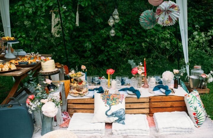 Dita+Rosted+Events+-+Boho+Wedding+Picnic+London+-+Pillar+Candle+-+Parisian+Blue+napkin+-+Nordic+Stoneware+Plate+-+Gold+cutlery+-Apple+crate+table+-+Tropical+cushions+-Photo-63-new.jpg