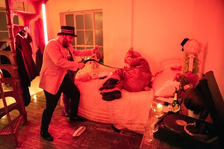 Cabaret Wedding - One Friendly Place - Dita Rosted Events - Light & Sound Production - Bar London Even (7).jpg