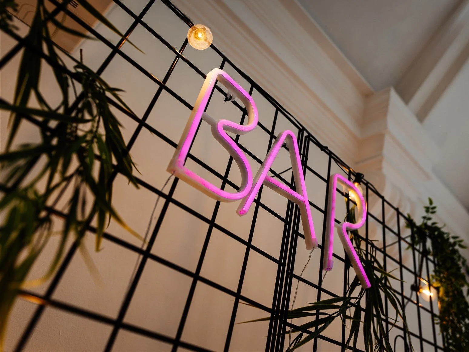 PINK Neon BAR Sign x 1