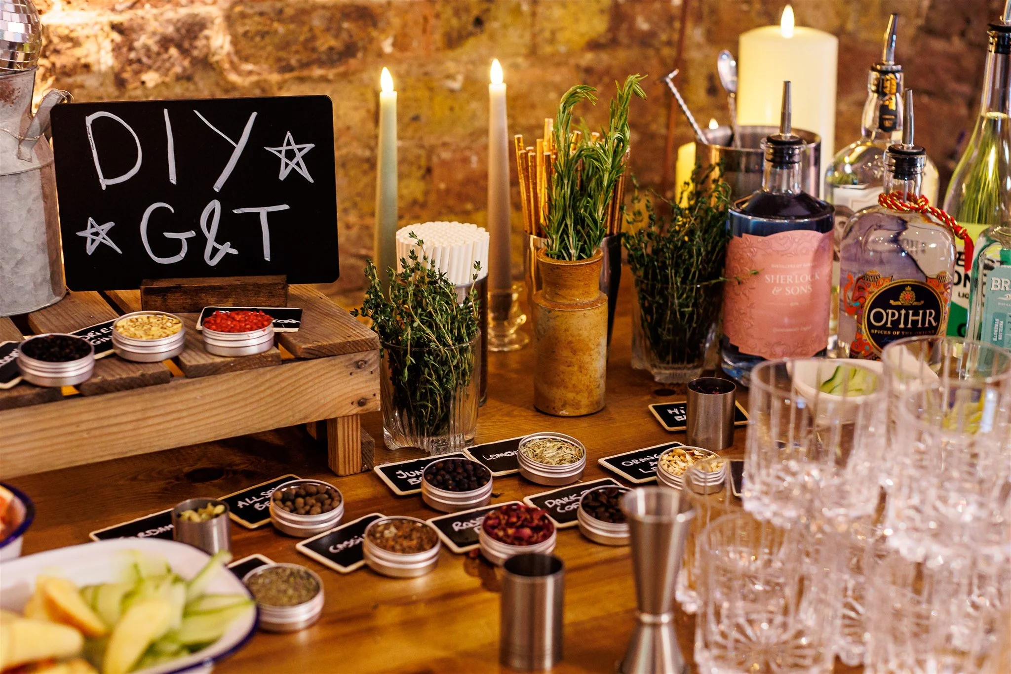 Jess and Matt - 1024 Shoreditch Studios - Dita Rosted Events - Wedding Coordinator London - Lina & Tom - East London Venue - DIY GIN BAR.jpg