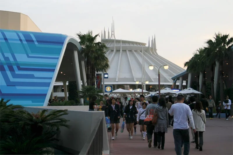 tokyo disneyland