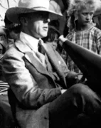 thumb-history-08.jpg