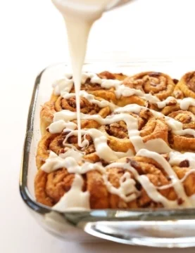 Vegan Pumpkin Cinnamon Rolls (YUM) by Minimalist Baker