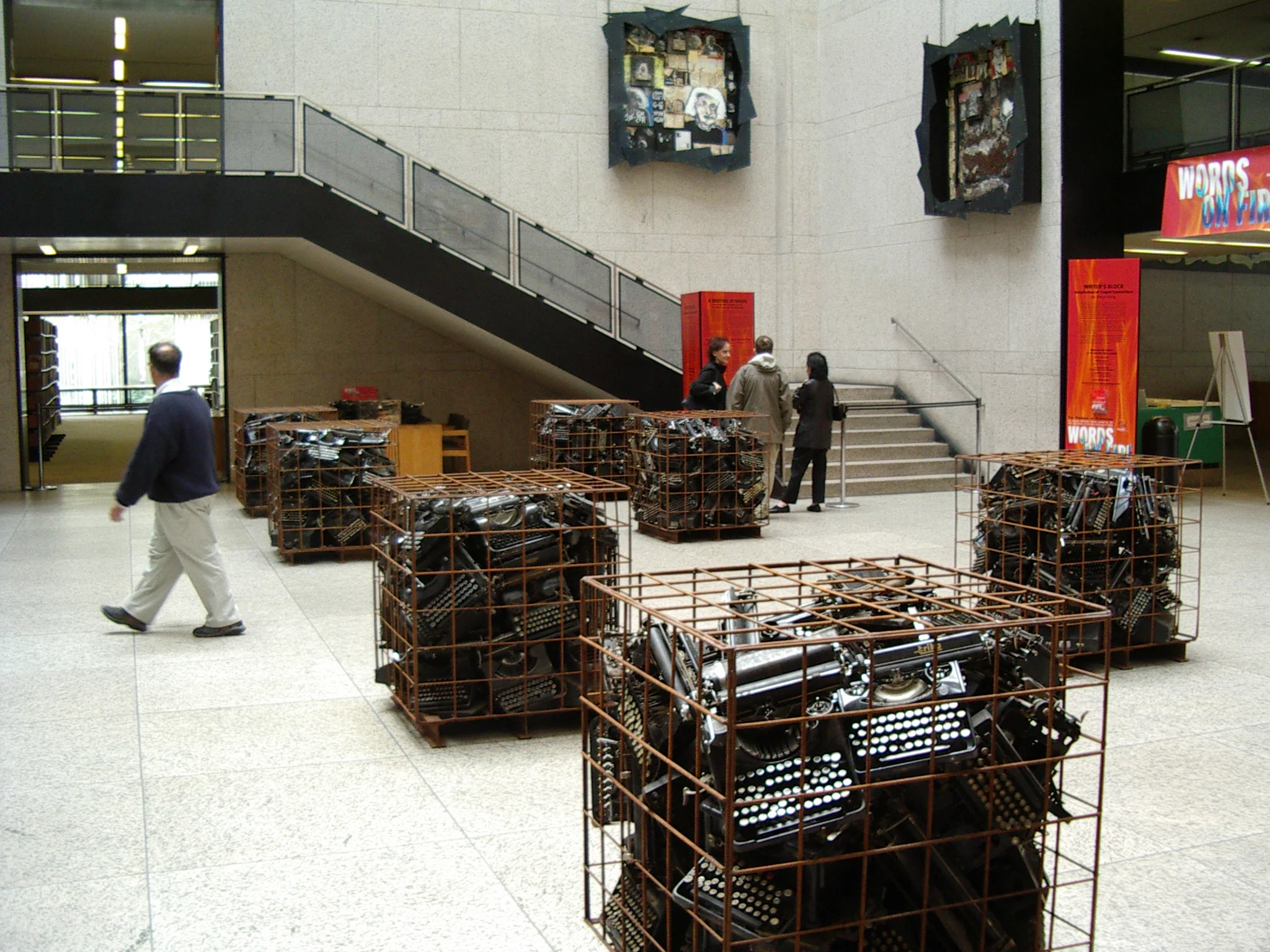  Boston Public Library, 2003, photo by Gunar Guenther 