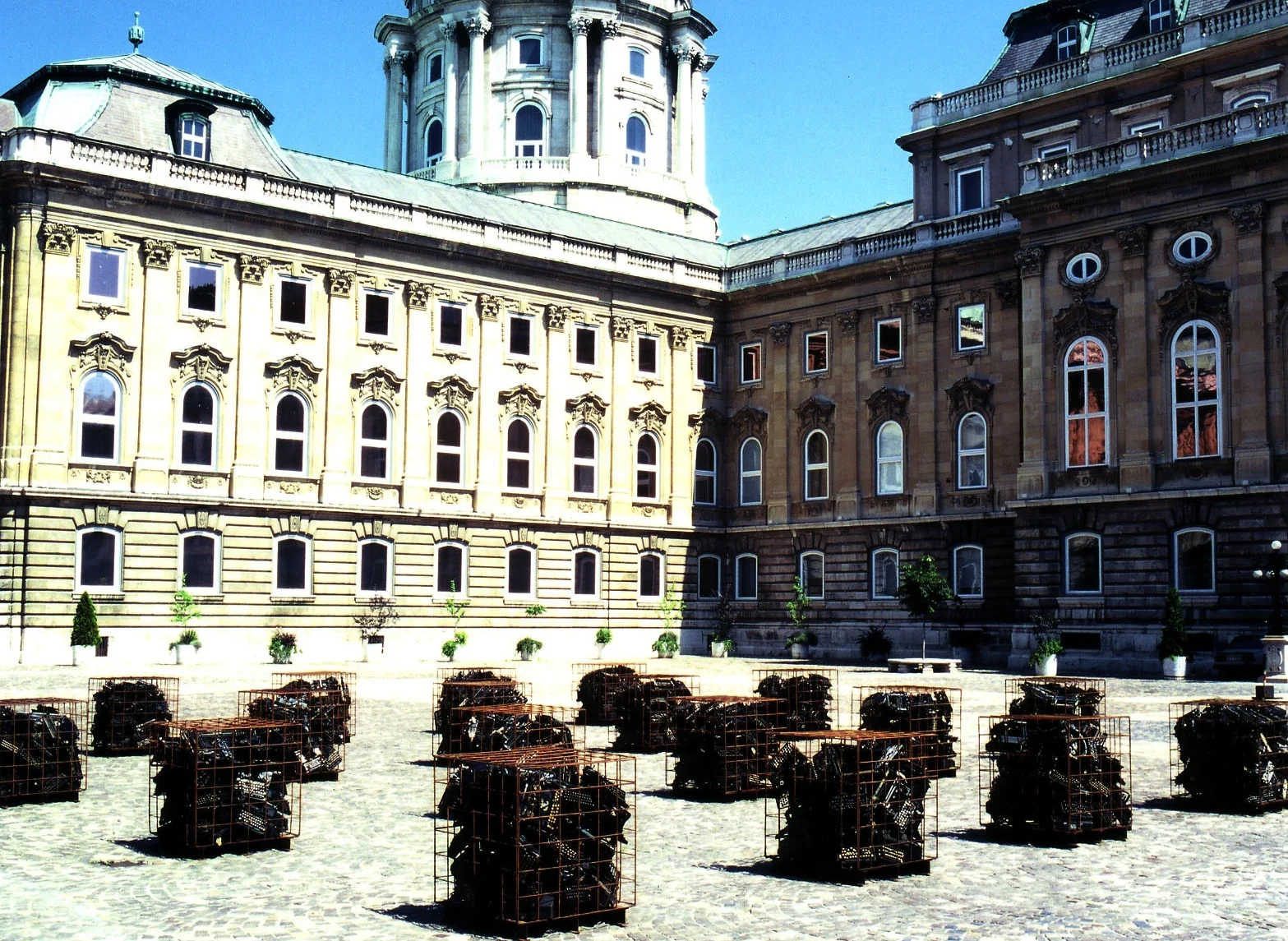 Lions’ Courtyard, Buda Castle, Budapest, 2002, photo by Sheryl Oring