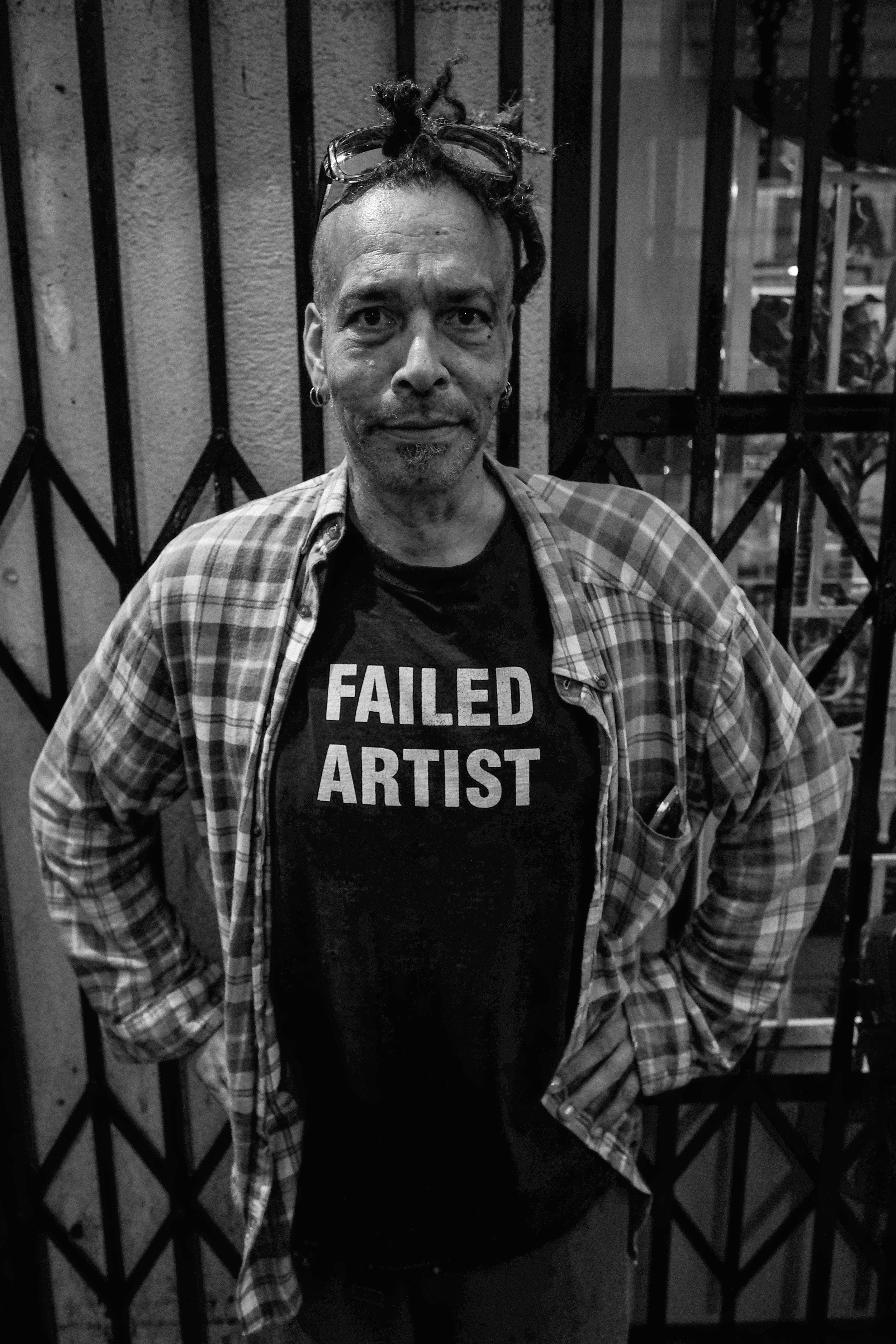 Chuck Mosley in front of GAMH - Faith No More (RIP)