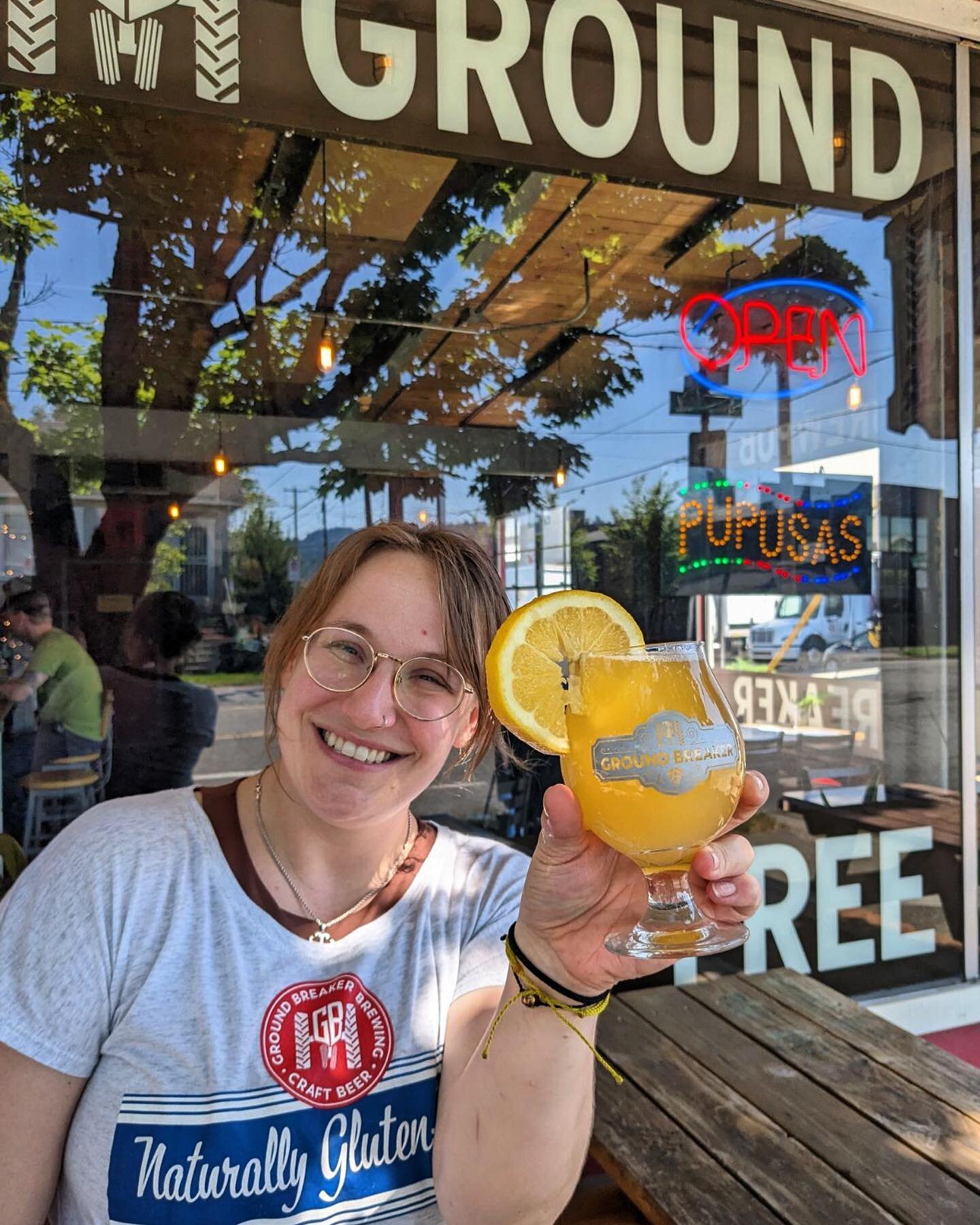It's American Craft Beer Week! All week long you can get $4 Lager Tops at our pub. A glass of 99 Light topped with a bit of fresh lemonade. And it's Wednesday, so come in and enjoy $5 pints and papusas from our friends at Salvi PDX .

#acbw2023