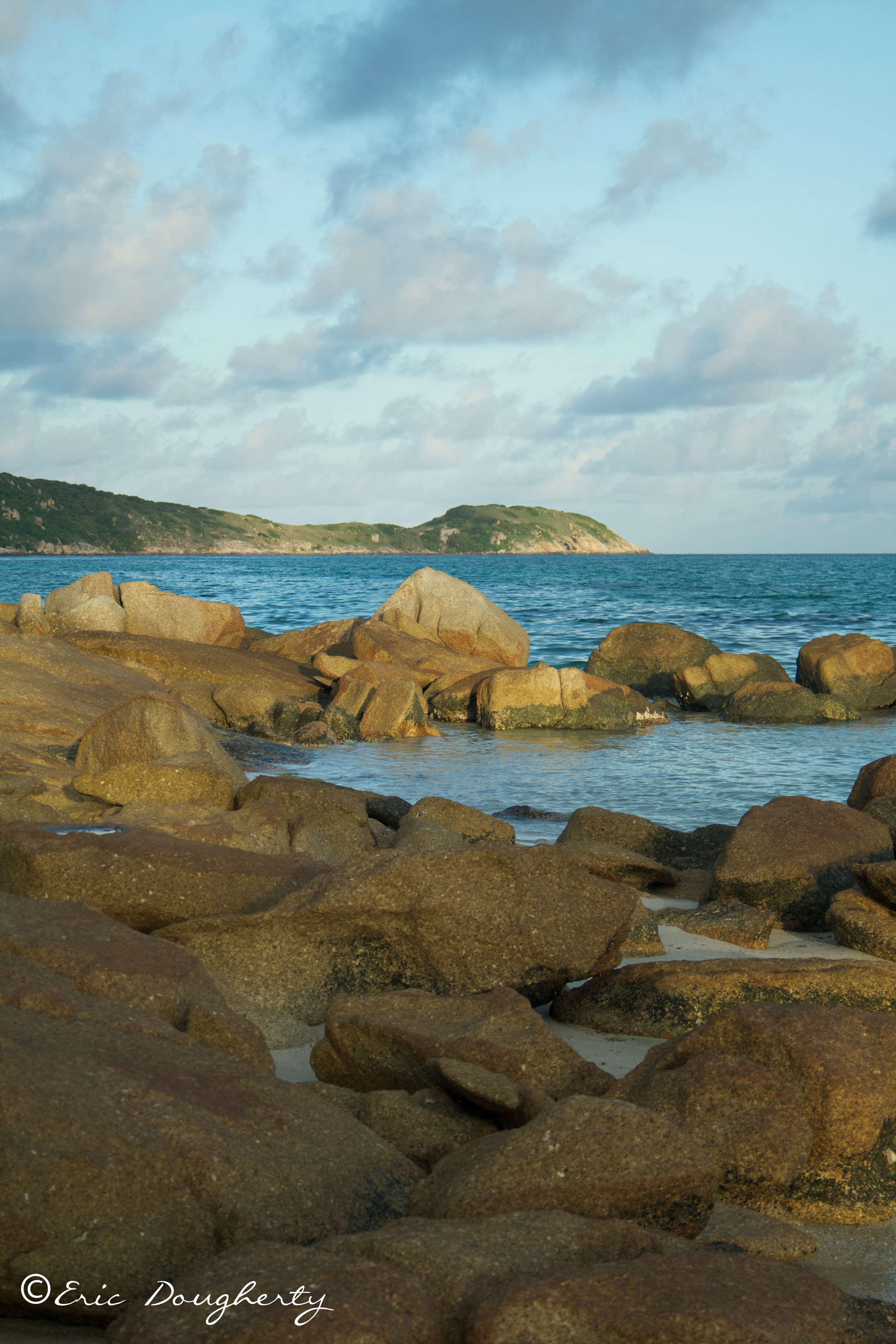 Lizard Island Rocky Shoreline