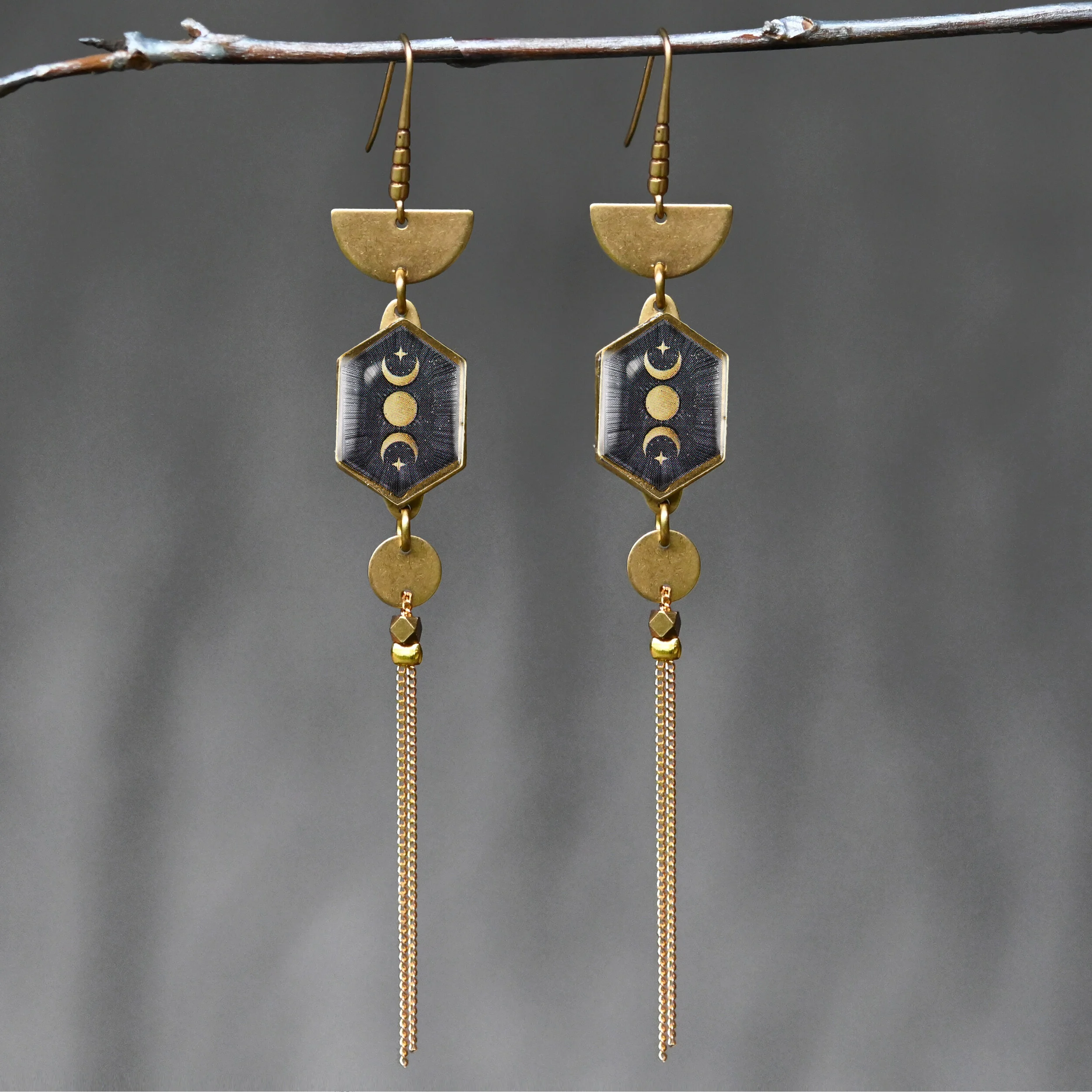 Ear-IM-Hex--10-Satr-&-Moons.jpg