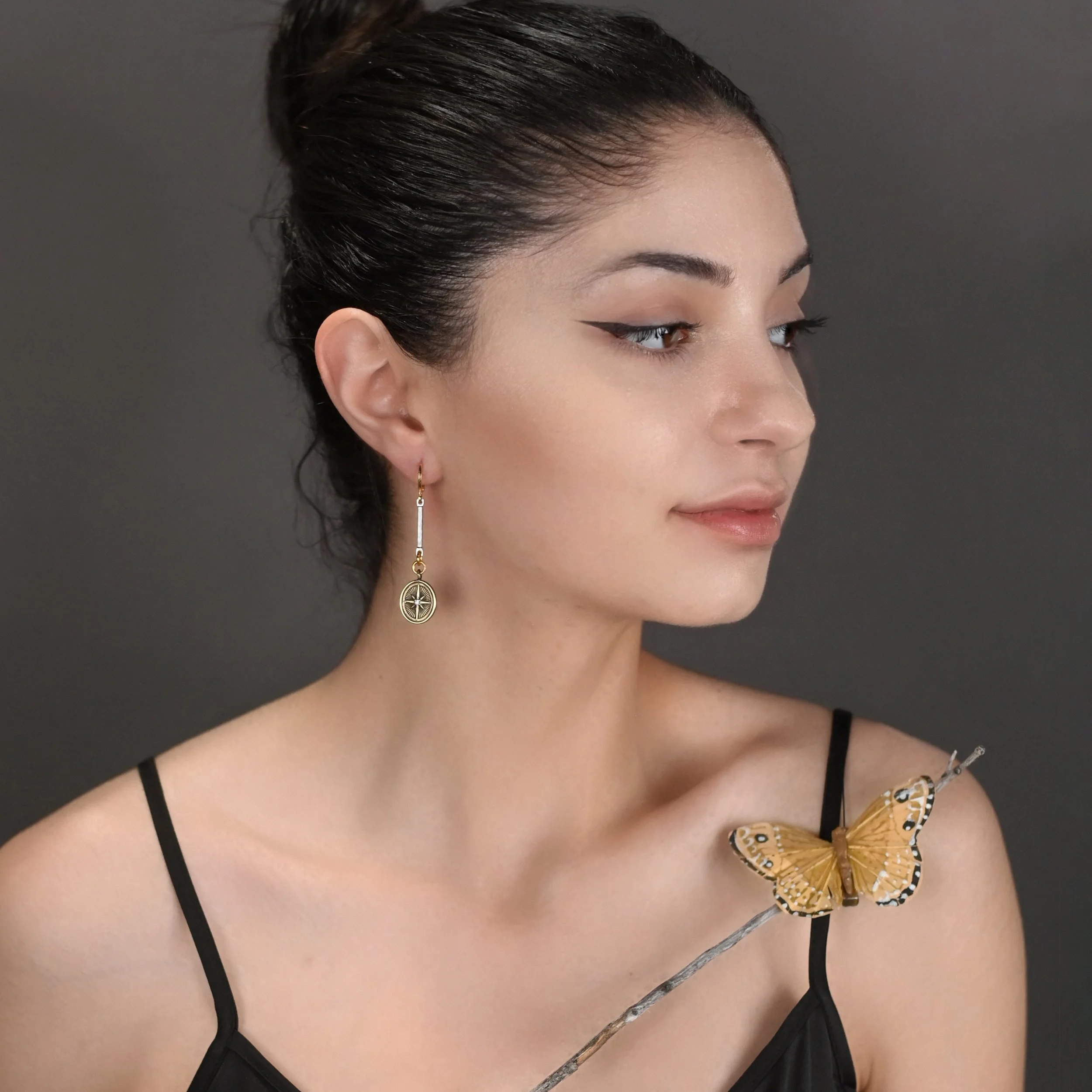 EAR-F510-Asya.jpg