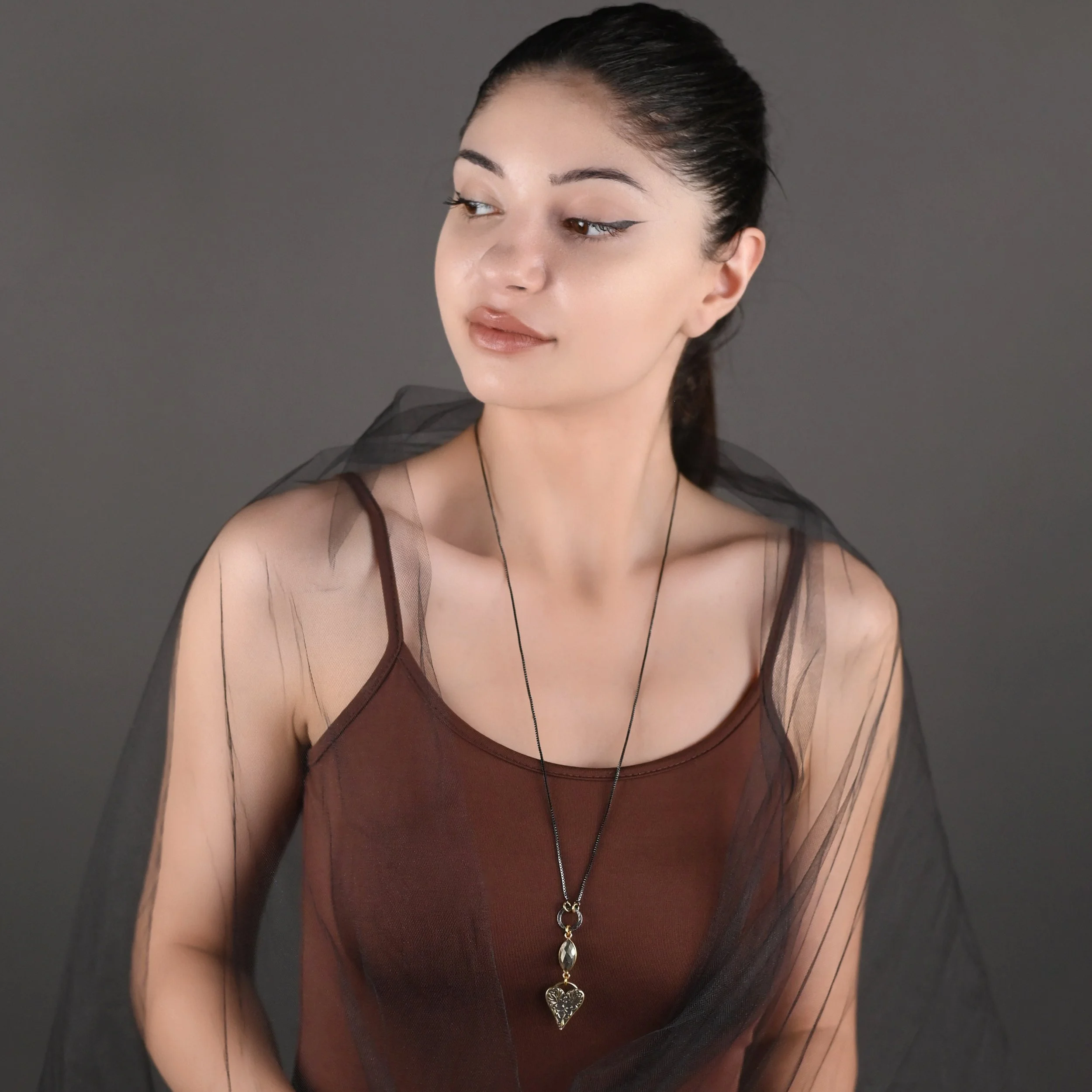 NK-F517-asya-long.jpg